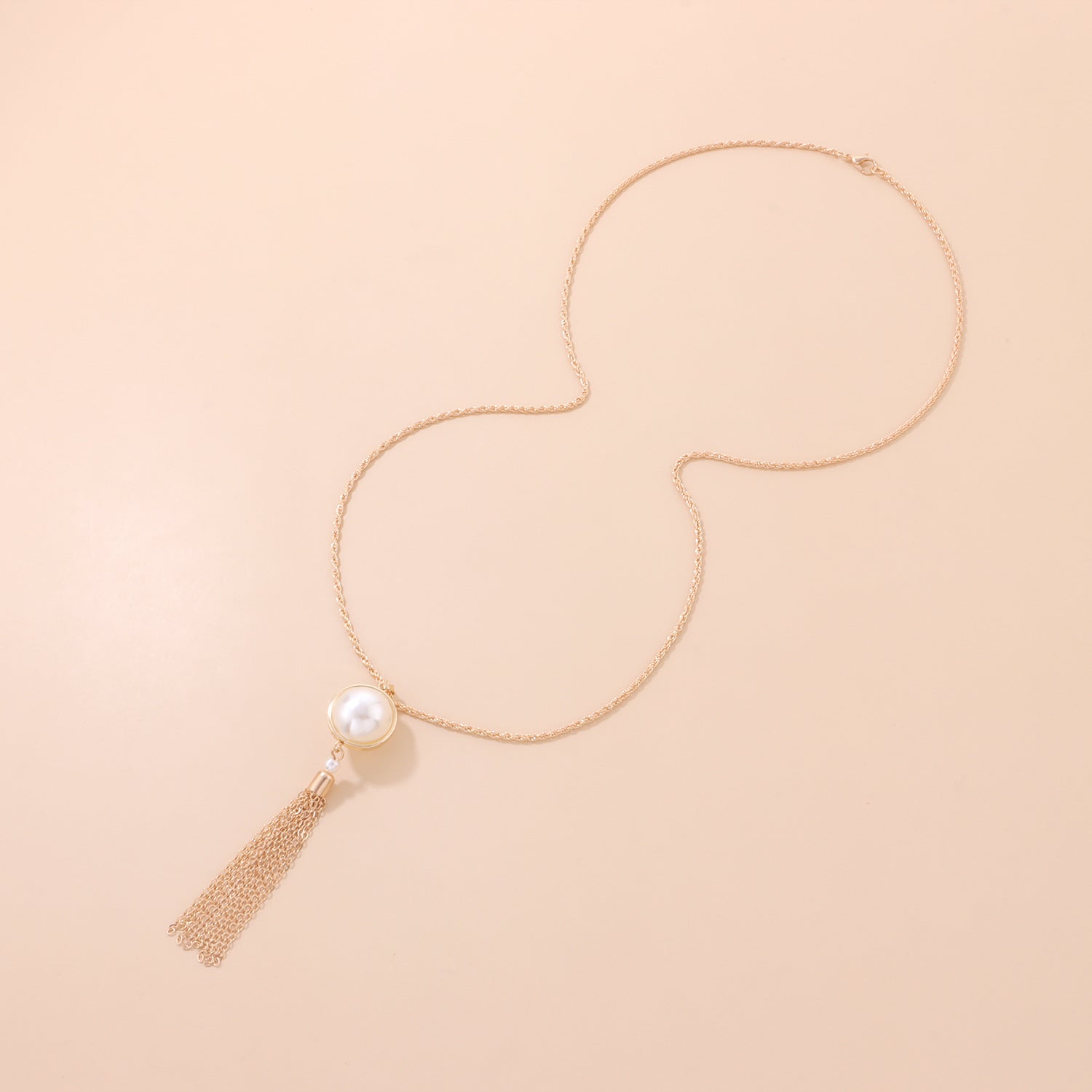 Vintage Geometric Round Pendant Necklace – Long Alloy Design