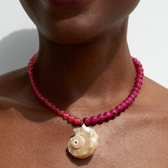 Freshwater Pearl and Shell Pendant Beaded Necklace – Titanium Steel Original Design