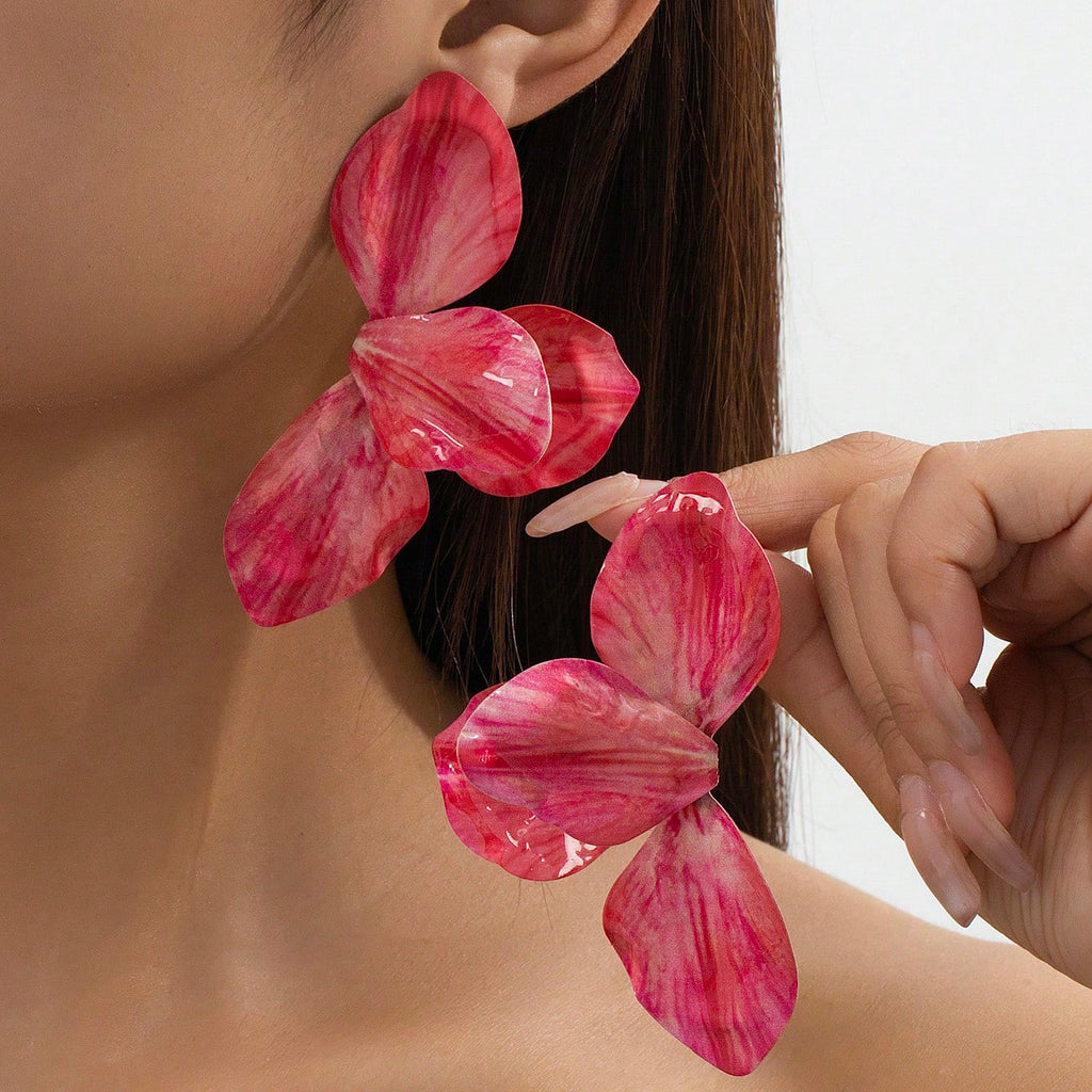 Bohemian Painted Flower Shaped Earrings – Simple Fashionable Daily Wear